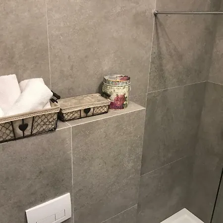 Apartament Street Flat *