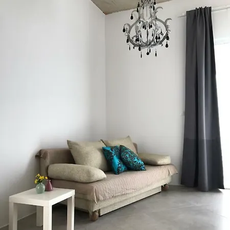Street Flat Lublana
